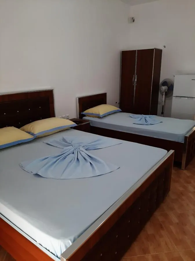 Bed and Breakfast Rock Star-Pllakat Saranda
